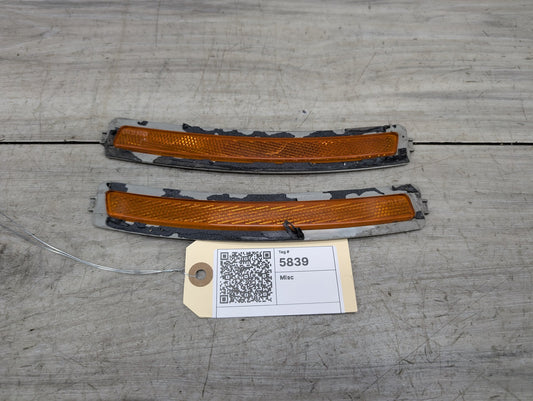 2016-2022 BMW 750Li G12 Front Left Right Bumper Reflectors SET 7355806