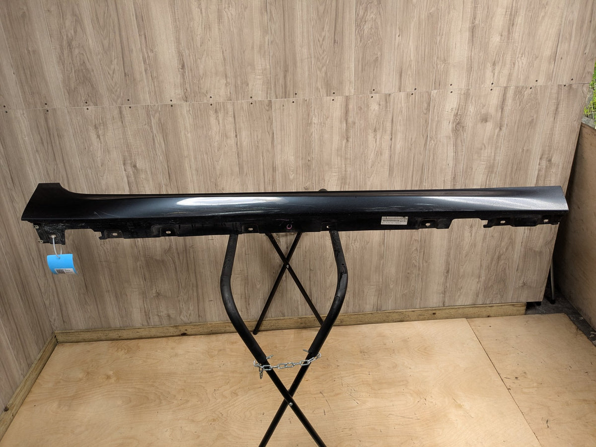 2012-2018 BMW M6 F06 Right Passenger Side Skirt Rocker Panel 8052654