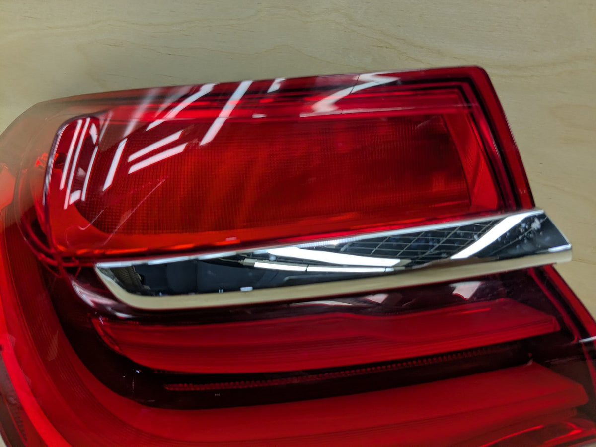 16-19 OEM BMW G11 G12 740 750 M760 B7 Rear Left Driver Outer LED Tail Light