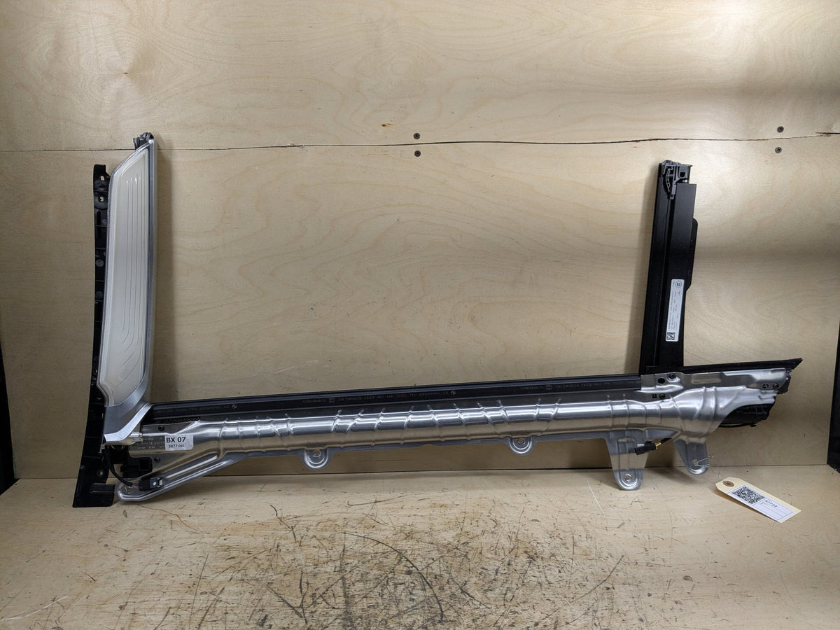 OEM BMW G12 740 750 M760 Rear Right Passenger Door Sun Blind Shade Roller Light