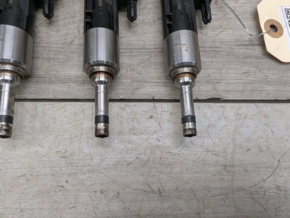 BMW G30 530i B46B20O0 Engine Motor Injector SET 8625396