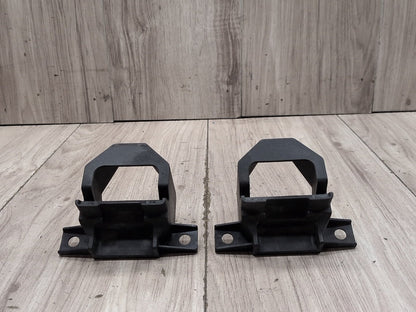 2011 BMW 328i E90 Radiator Lower Mounting Brackets SET 7591647