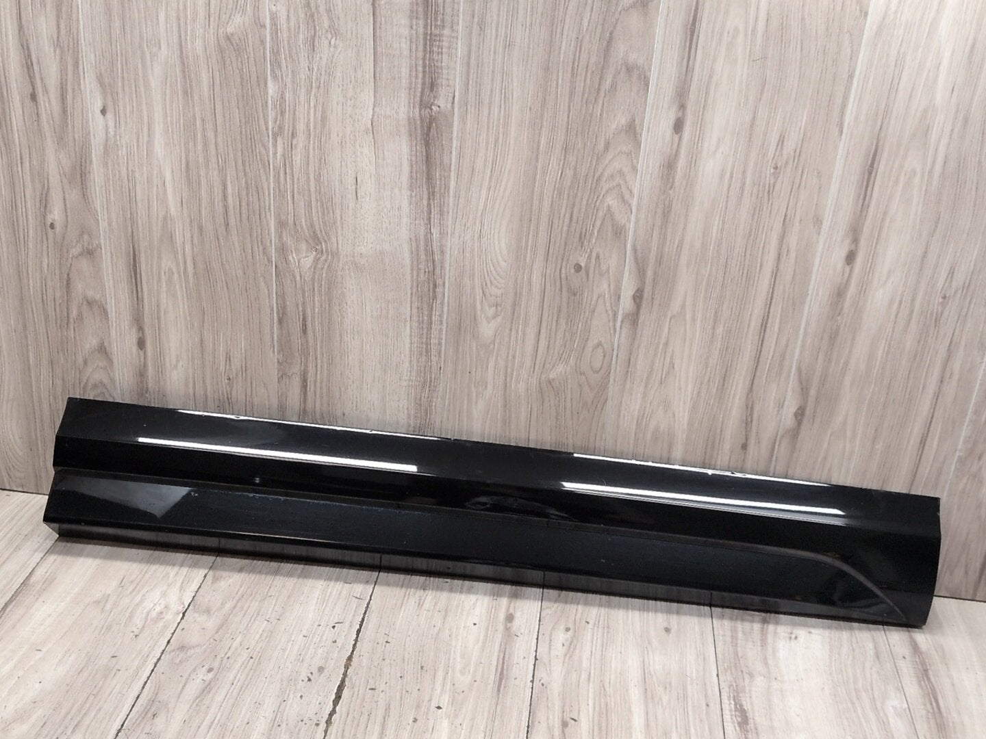 15-18 OEM Audi Q3 8U- Right Passenger Side Skirt Rocker Panel PN: 8U0853960D
