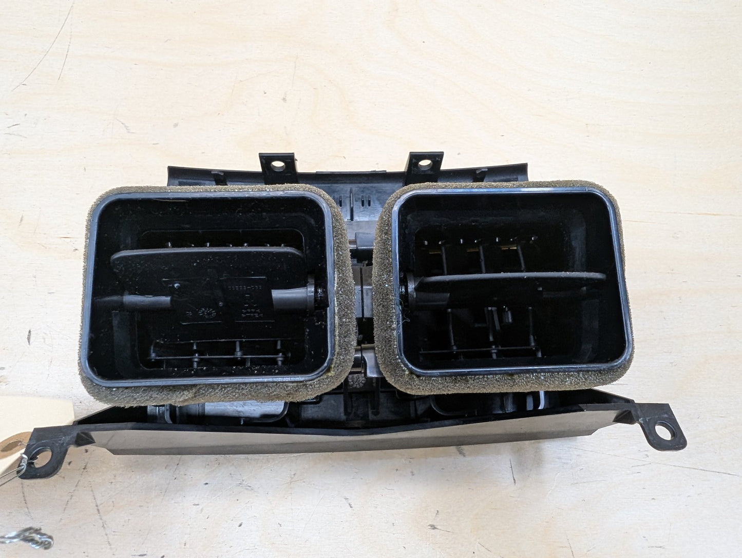 14-19 OEM BMW F15 F16 F85 F86 X5 X6 Rear AC Air Conditioning Vent Grille Black