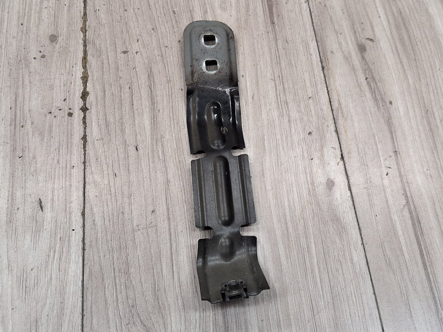 2011 - 2017 BMW X3 F25 Front Right Passenger Fender Brackets SET 7267336 N20B20O0