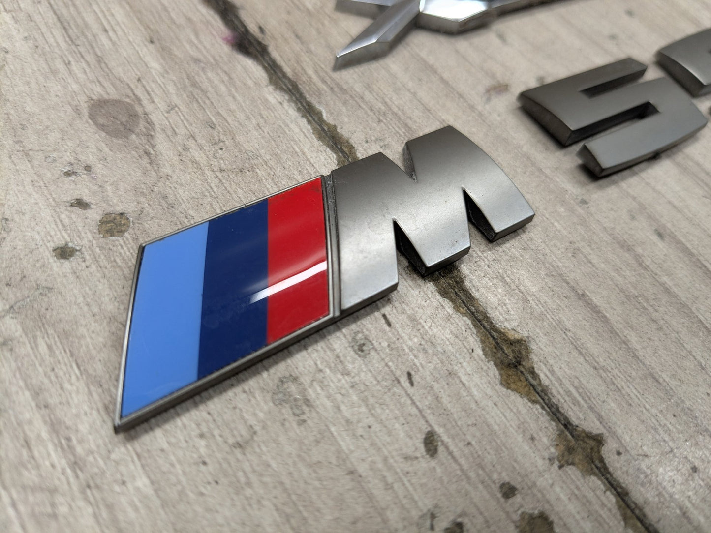 17-23 OEM BMW G30 530 540 M550 Trunk Lid Emblem Letters XDrive M550i
