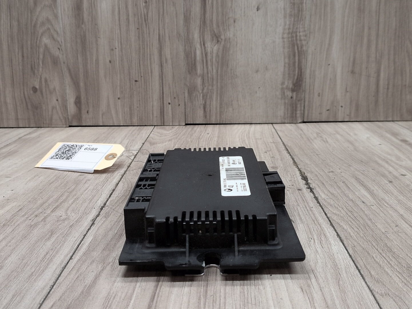 2007-2013 BMW X5 E70 FRM Headlight Footwell Module 9176825