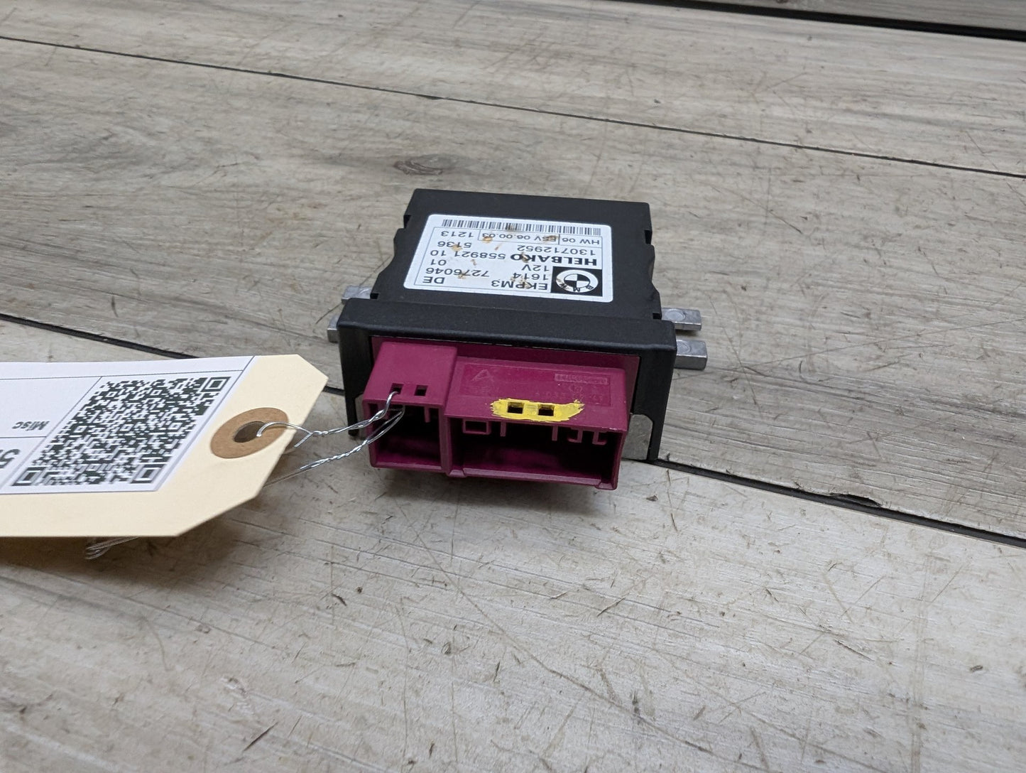 OEM BMW E70 E82 E90 E92 E93 N54 N55 Helbako Fuel Pump Relay Control Module EKPM3