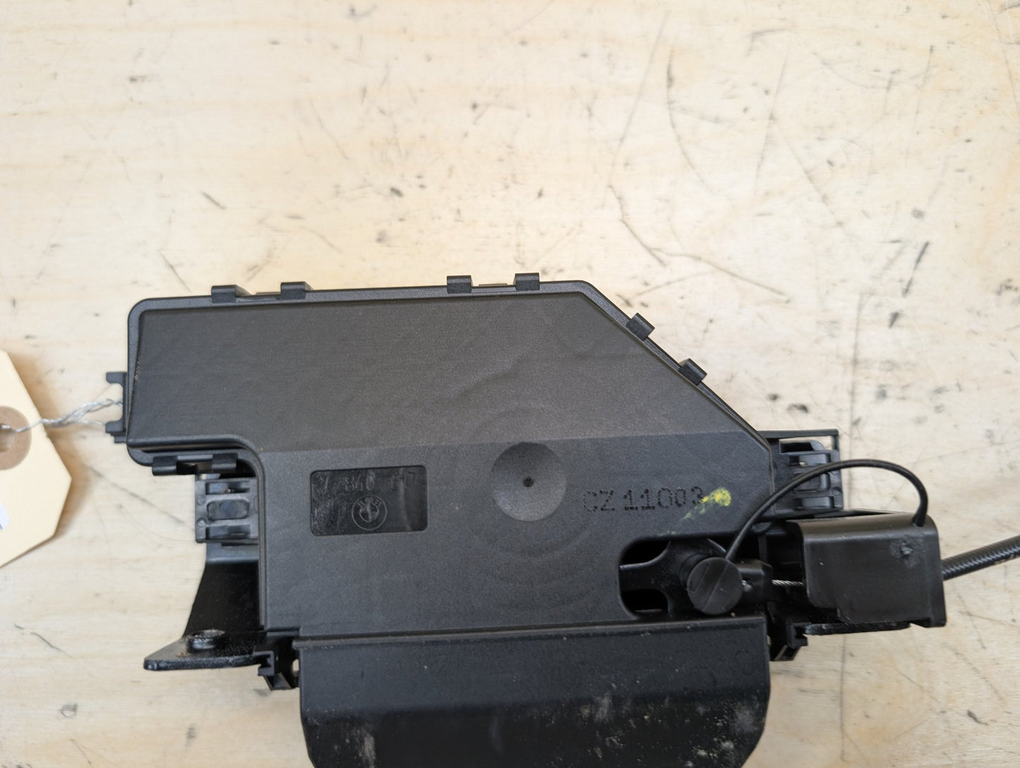 OEM BMW E82 E88 E90 E92 E93 Rear Trunk Lid Latch Lock Opener Actuator w/ Cable