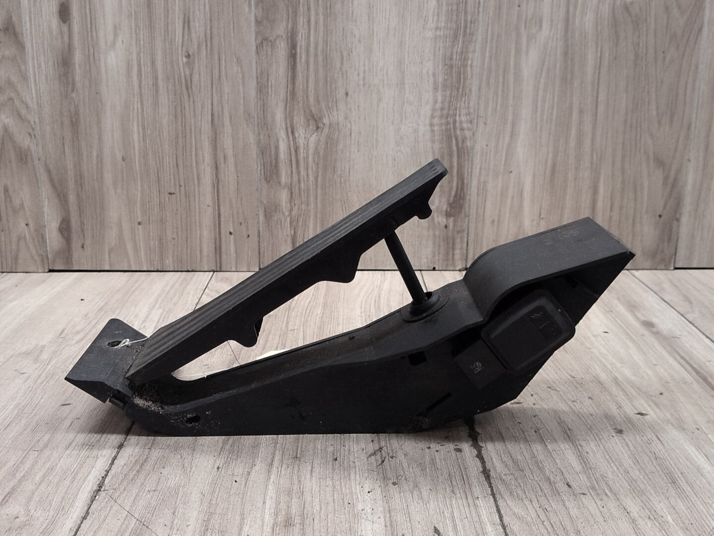 2004-2010 BMW X3 E83 Gas Accelarator Pedal 6772645