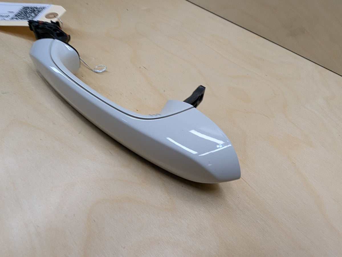 2018-2024 BMW X3 G01 Rear Left Driver Exterior Door Handle w/ Comfort Access 8492019 OEM