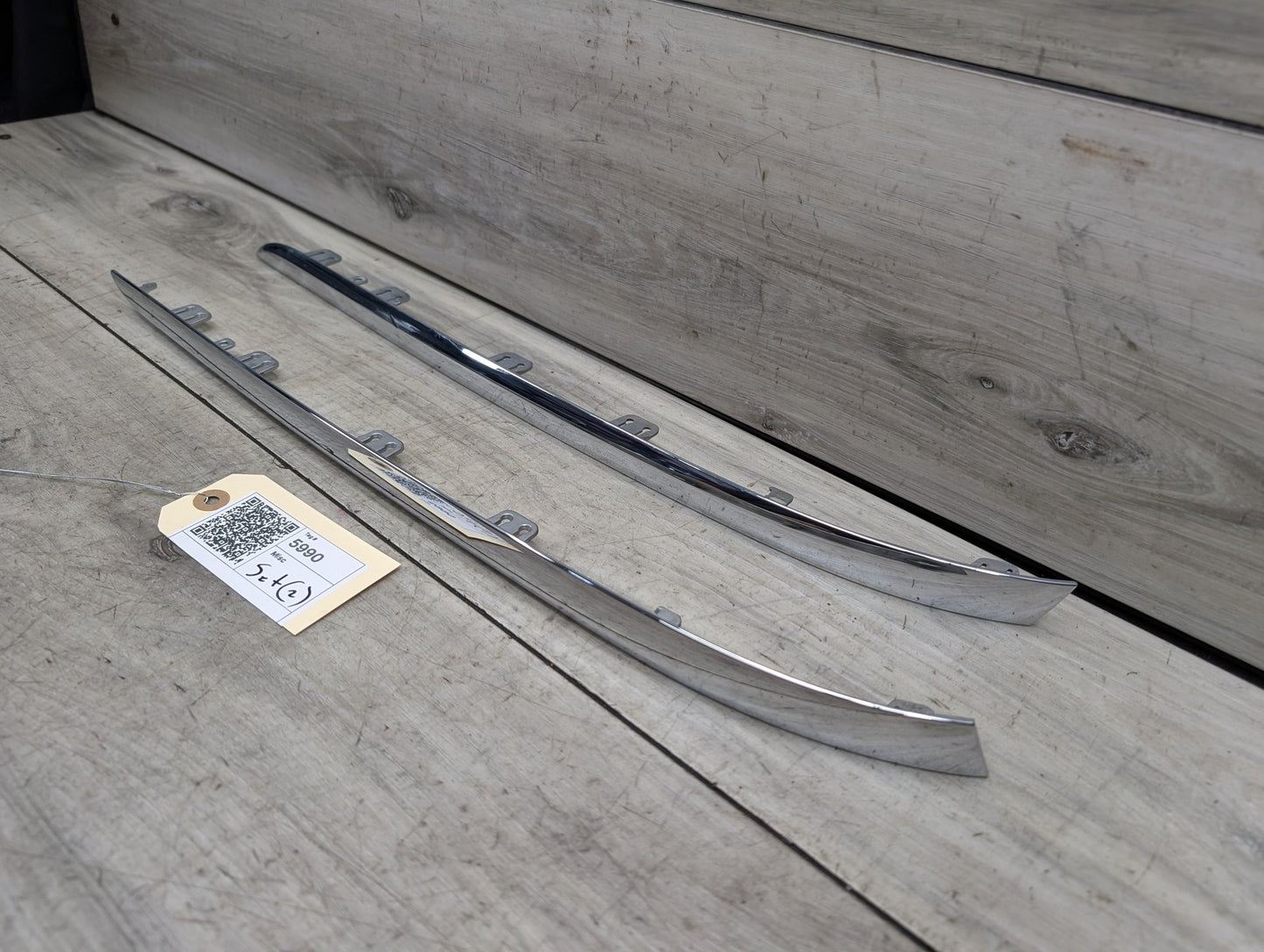 16-19 OEM BMW G12 740 750 Front Bumper Cover Lower Chrome Molding Trim SET