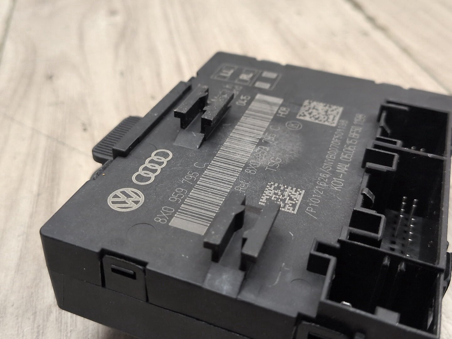 15-18 OEM Audi Q3 Rear Left Driver Side Door Window Control Module
