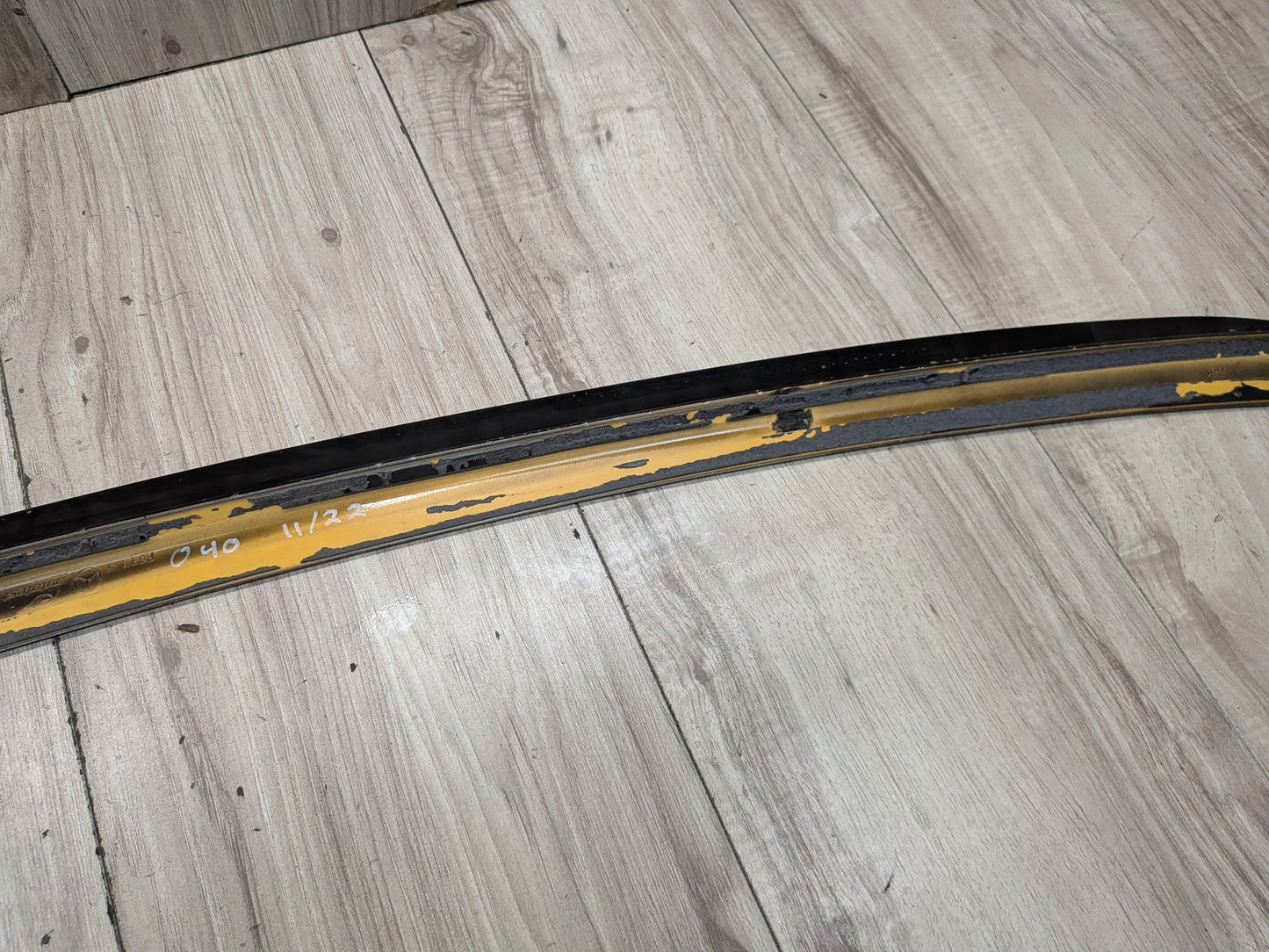 2009-2012 Mercedes-Benz E550 W212 Liftgate Trunk Lid Spoiler A2127930288