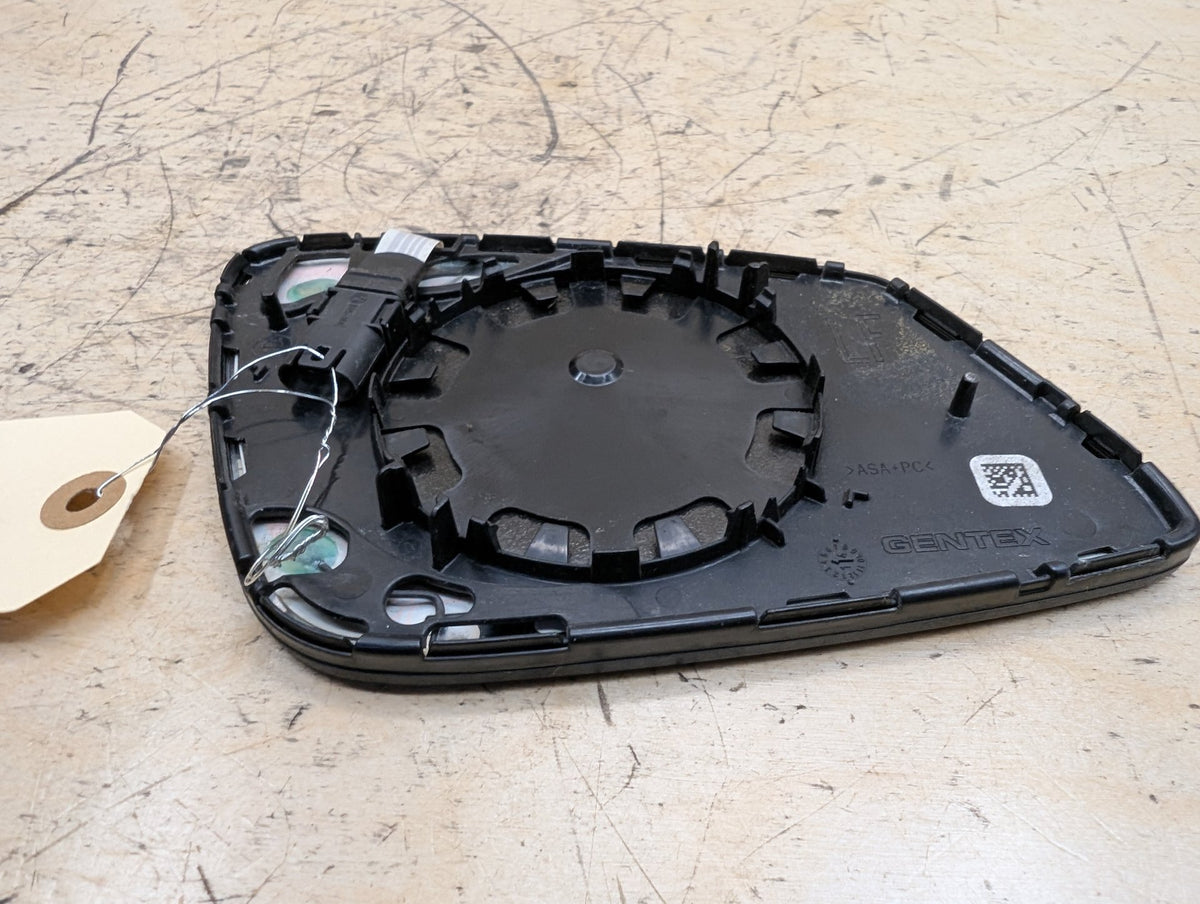 2010-2017 BMW 535i GT xDrive F07 Front Left Driver Side Mirror Glass 7228611 OEM