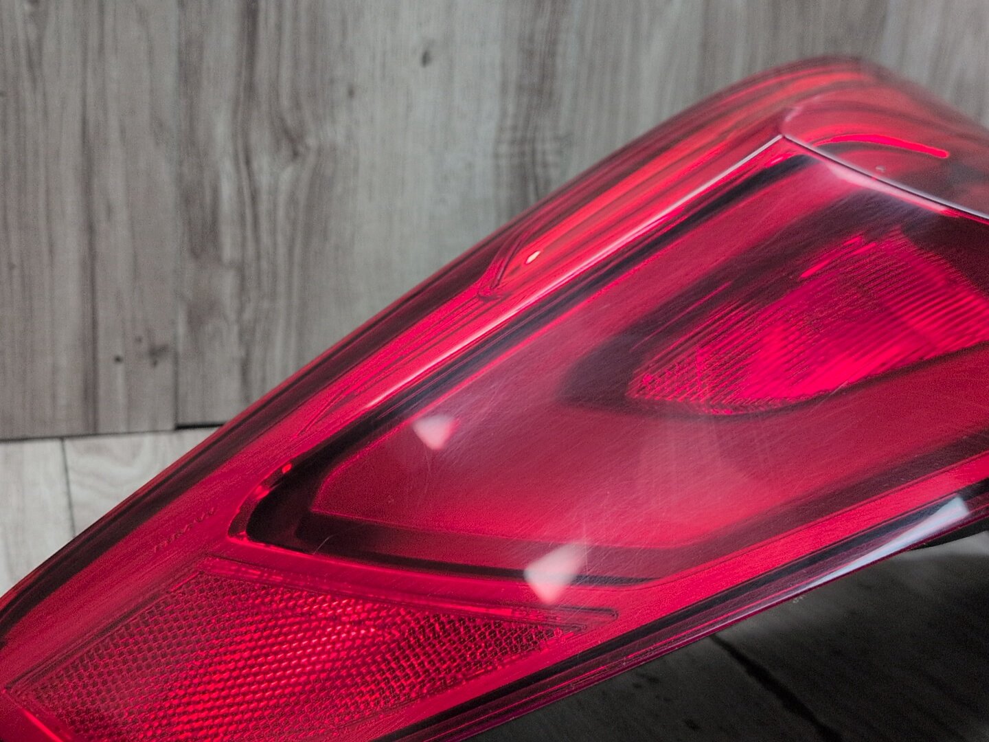 17-20 OEM BMW F90 G30 530 540 M550 M5 Rear Left Driver Side Outer Tail Light