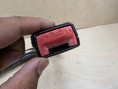 OEM BMW F30 F32 F36 F80 F82 F87 M3 Front Left Driver Seat Belt Buckle Tensioner