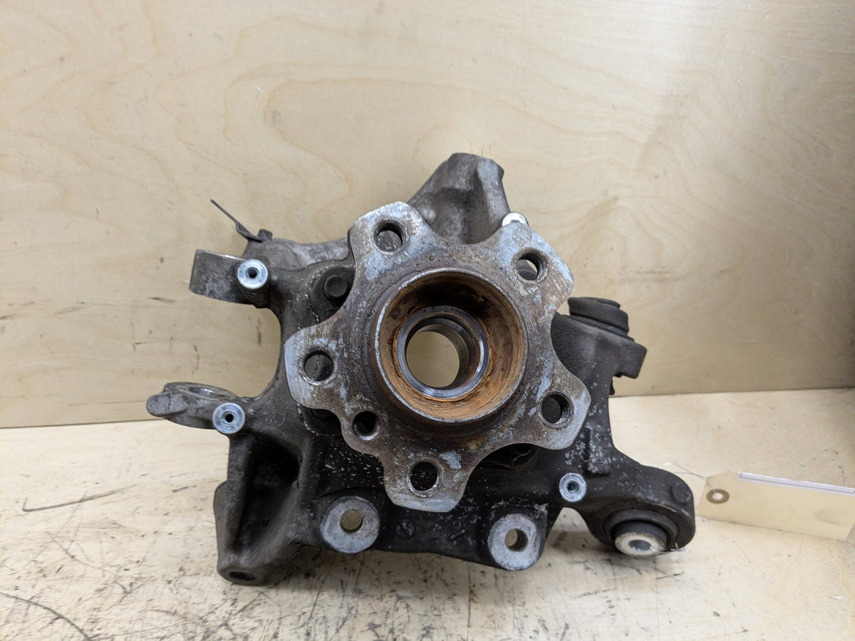 2018-2023 BMW M550i G30 Rear Left Driver Spindle Knuckle w/ Bearing 6866337 OEM