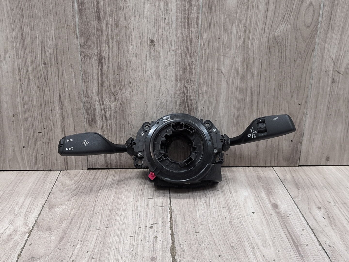 2016-2022 BMW 750i G12 Steering Wheel Sensor Clockspring 6846668 OEM