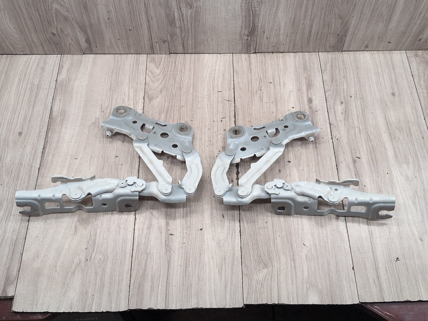 OEM BMW F90 F93 G12 G14 G15 G16 G30 M5 M8 Hood Bonnet Left Right Hood Hinges SET