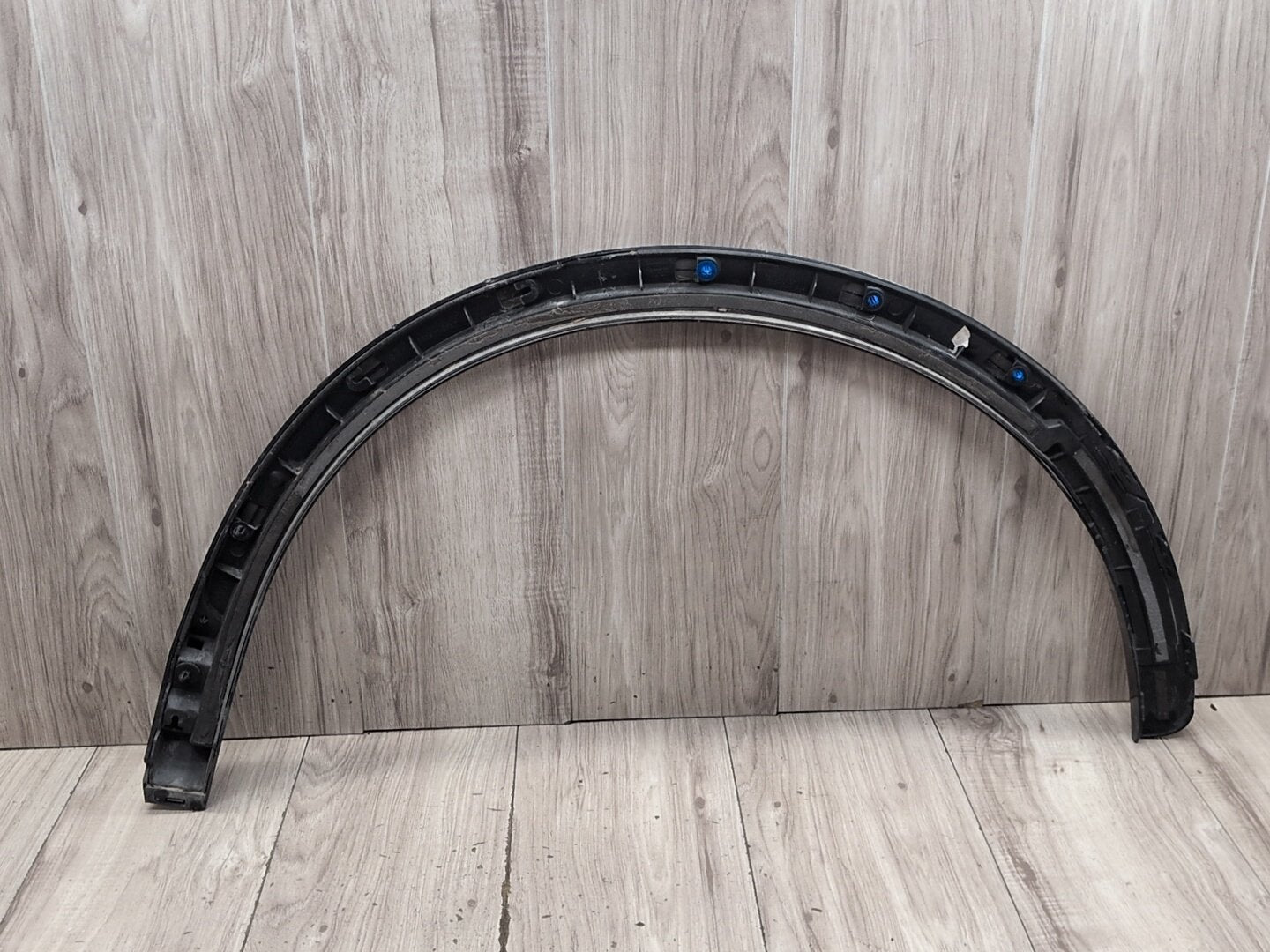 2015-2018 Audi Q3 8U Rear Right Passenger Fender Flare Arch Trim Molding 8U0853818C