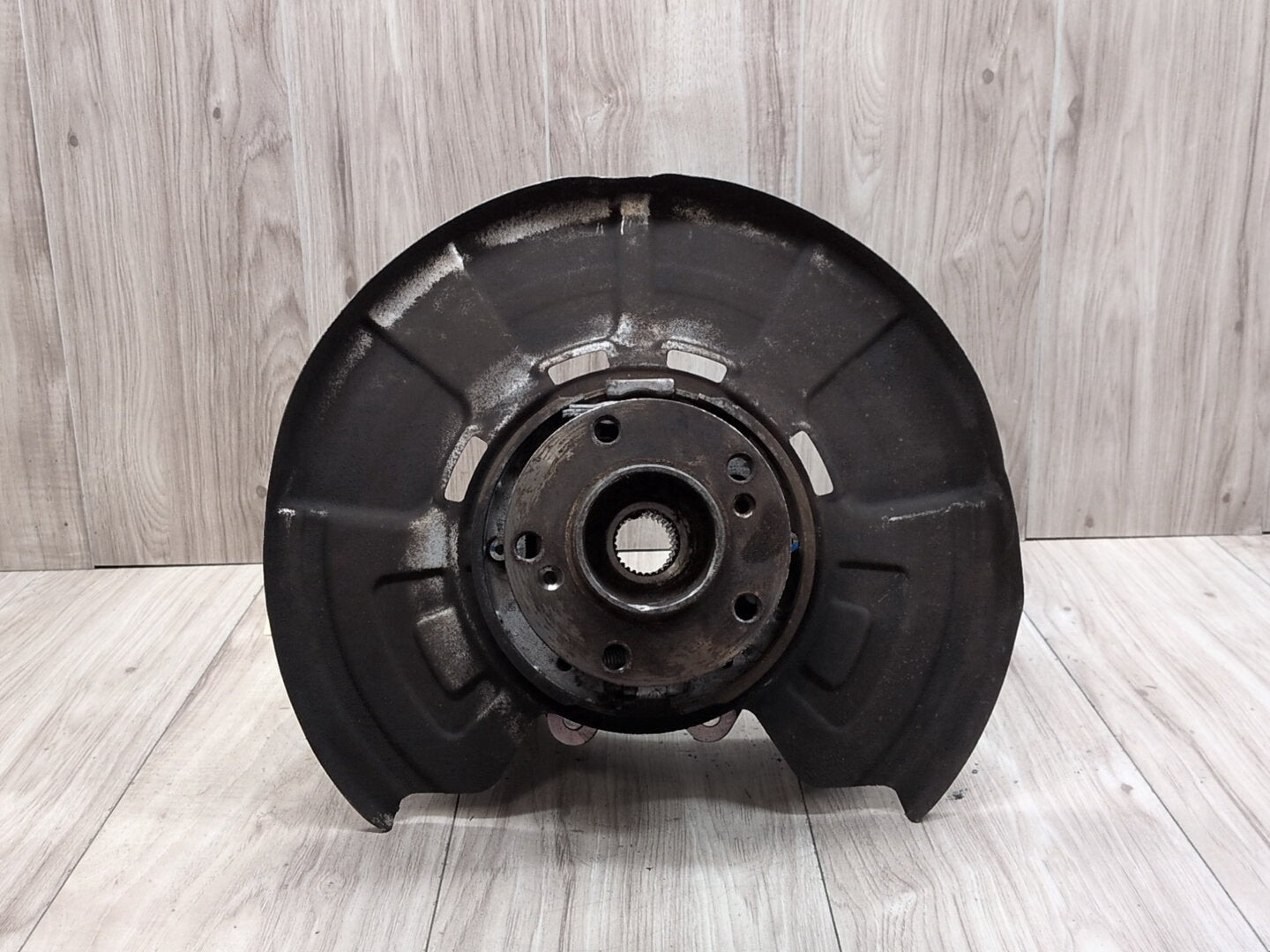OEM BMW F85 F86 F15 F16 X5 X6 REAR Right Passenger Spindle Hub Carrier Knuckle
