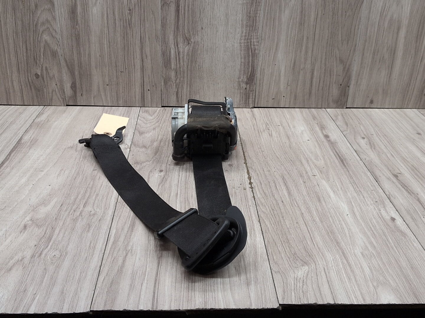 2011 - 2017 BMW X3 F25 Rear Right Passenger Seatbelt Seat Belt Retractor 7258436 N20B20O0