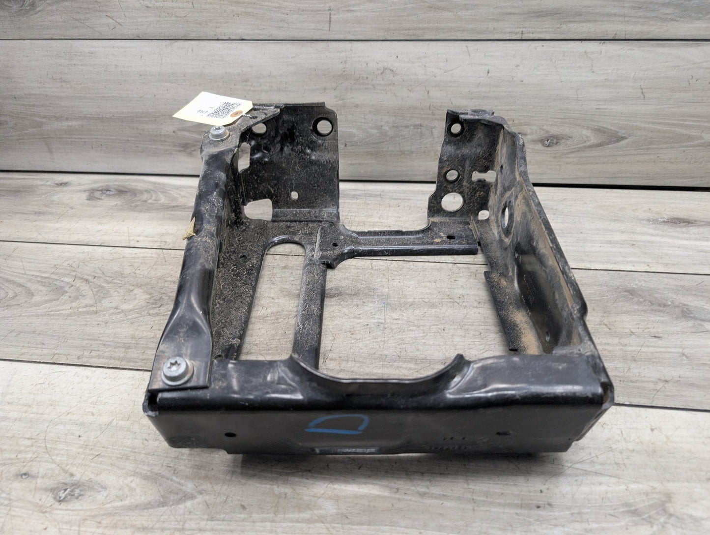OEM BMW G01 G02 F97 F98 X3 X4 Front Left Driver Radiator Reinforcement Bracket