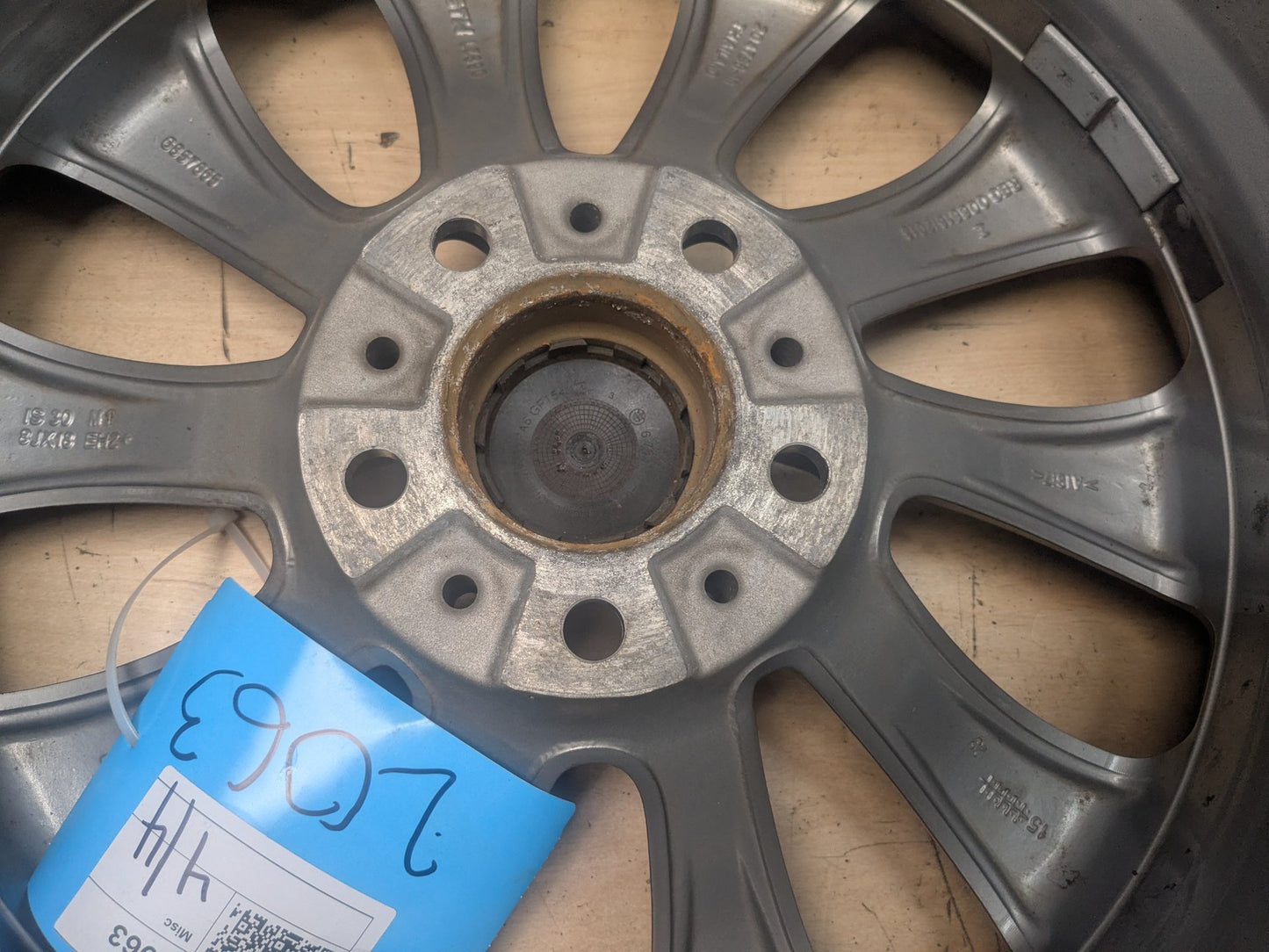 2011 - 2016 BMW 528i F10 Wheel Rim SET 6857665 N20B20O0