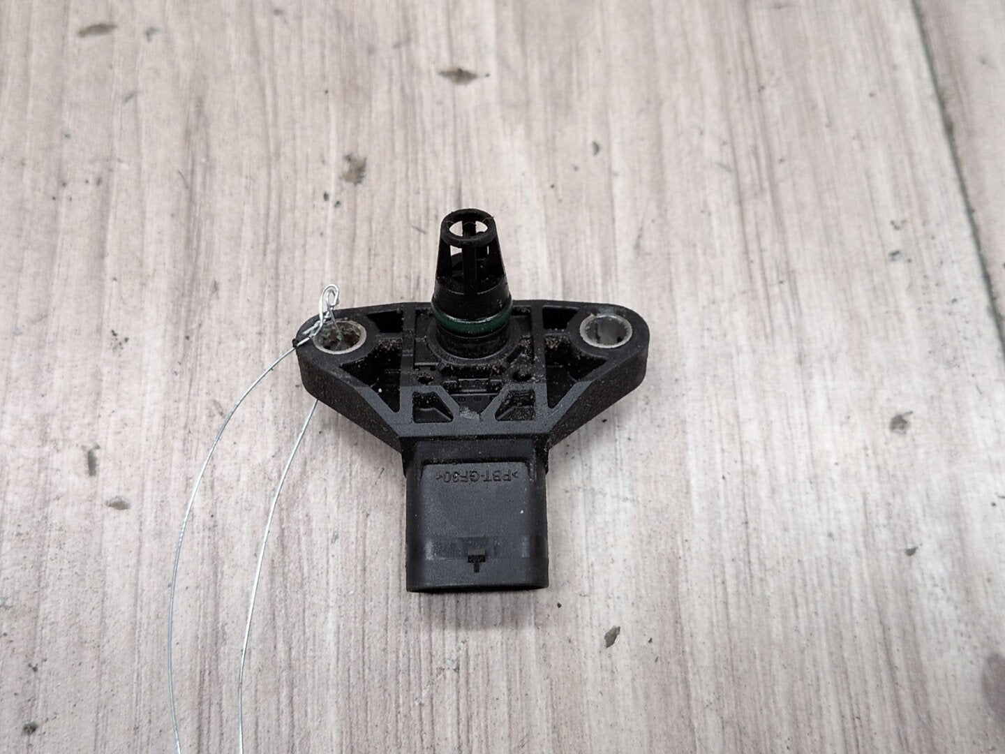 2008 - 2017 Audi S5 8T Manifold Absolute Pressure (MAP) Sensor 0261230215