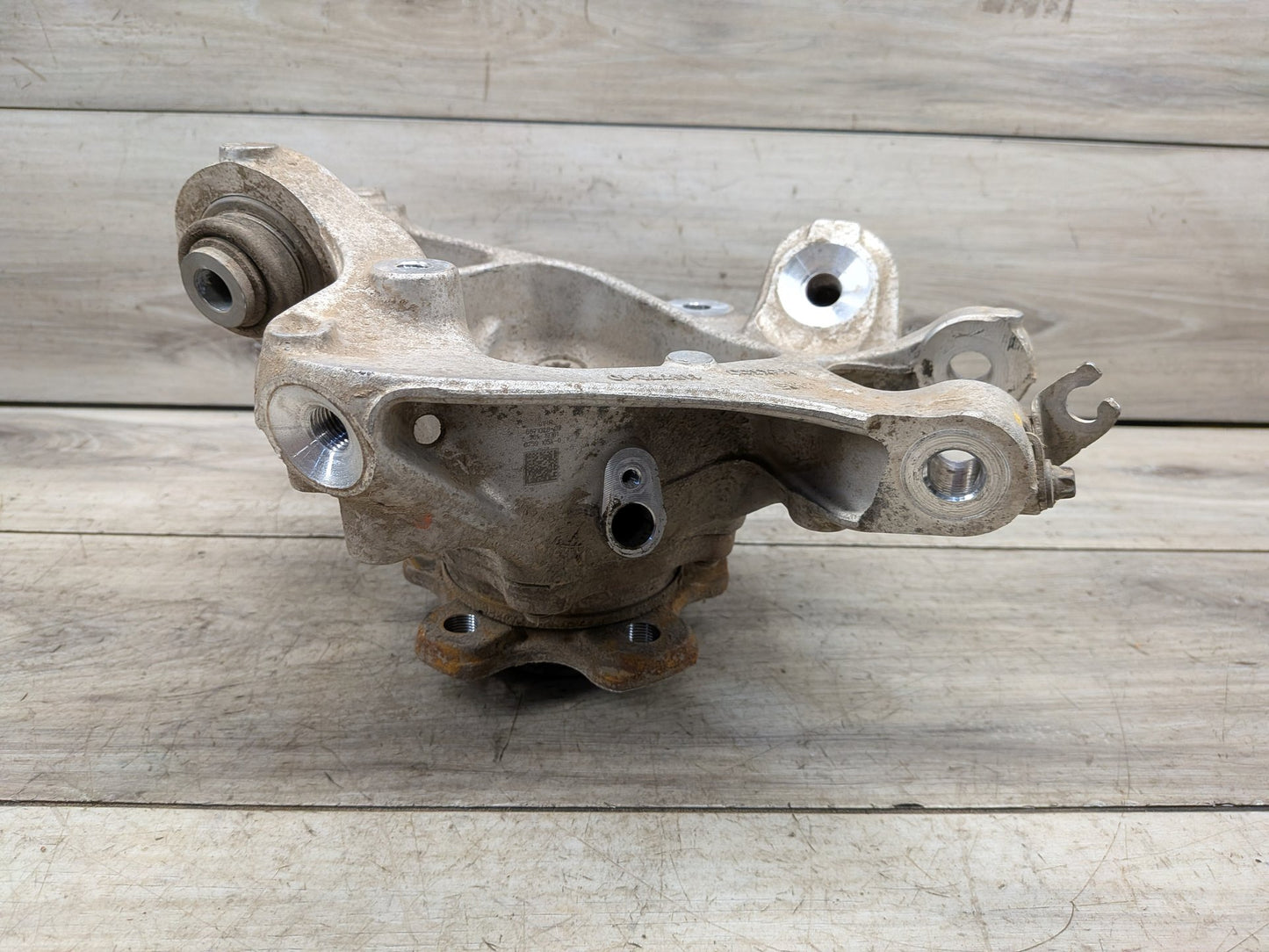 OEM BMW G01 X3 30i 30iX M40iX REAR Right Passenger Knuckle Hub Spindle Bearing
