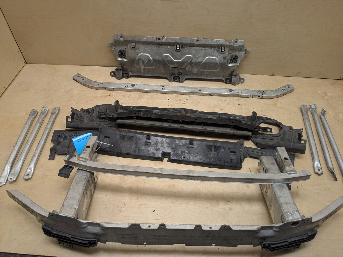 18-24 OEM BMW G01 G02 X3 X4 Front Reinforcement Clip Frame Radiator Support