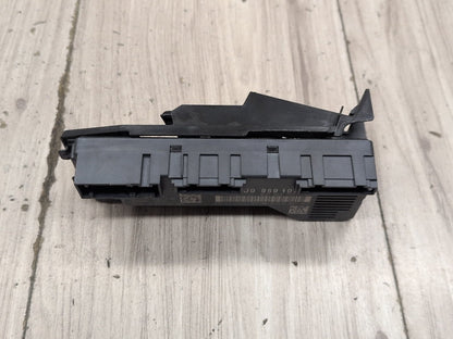 15-18 Audi Q3 Power Trunk Liftgate Control Module 8U0959107