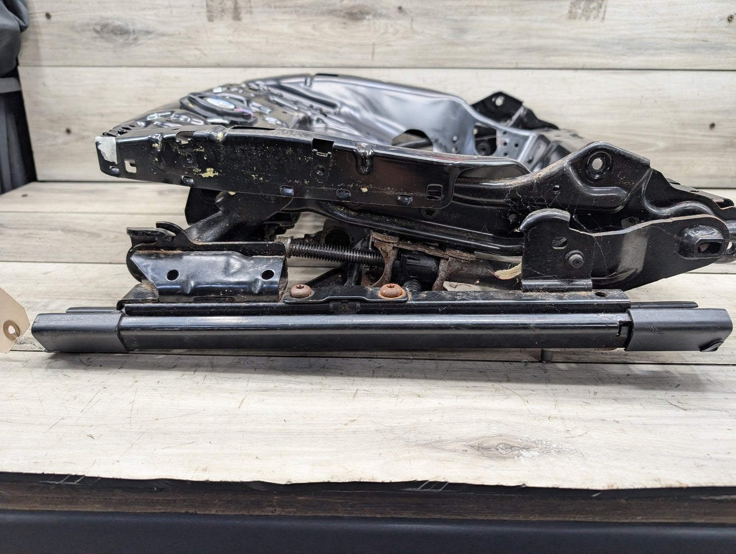 2008 - 2017 Audi S5 8T Front Left Driver Seat Lower Track Frame Assembly 8T0881105