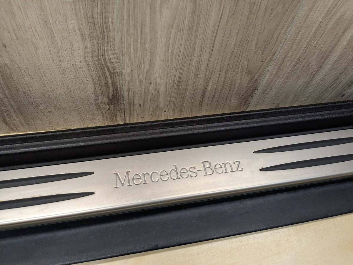 09-11 Mercedes-Benz SLK-Class R171 Front Left Driver Scuff Plate Door Sill OEM