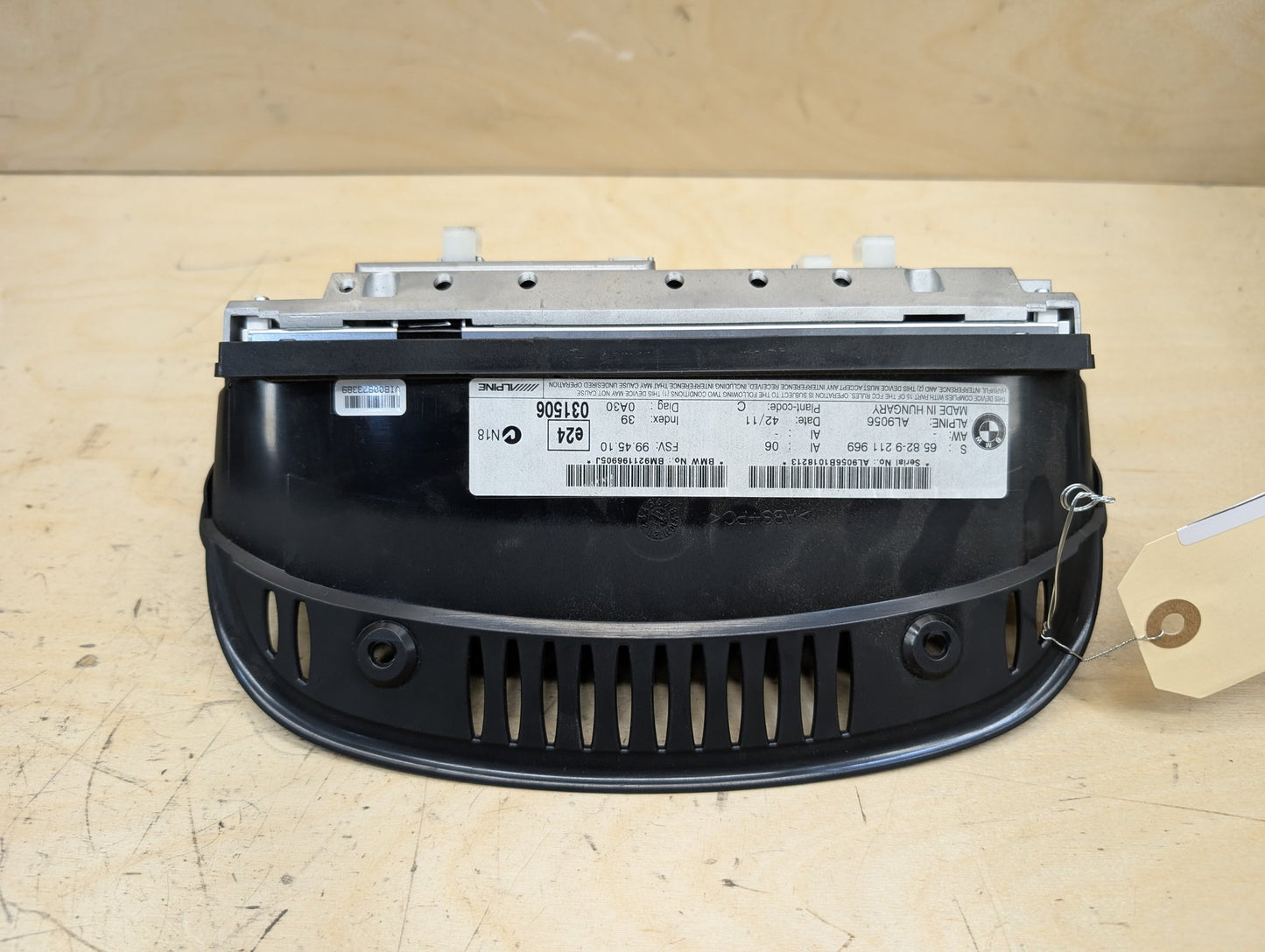 09-13 OEM BMW E90 E92 CIC Navigation Dash Information On-Board Monitor Screen