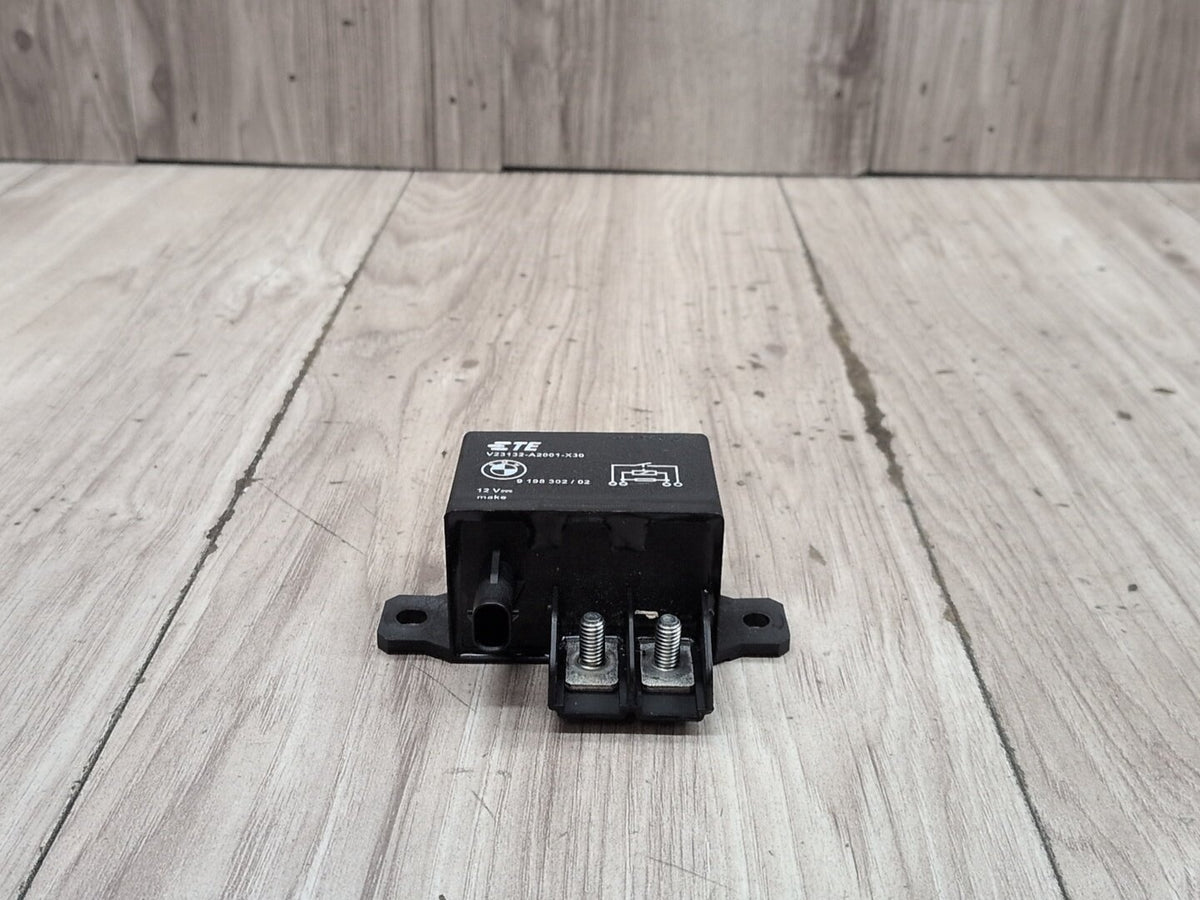 OEM BMW F10 F13 F02 F30 F32 F80 F82 F85 M3 M4 M6 Cooling Fan Relay Control 130A