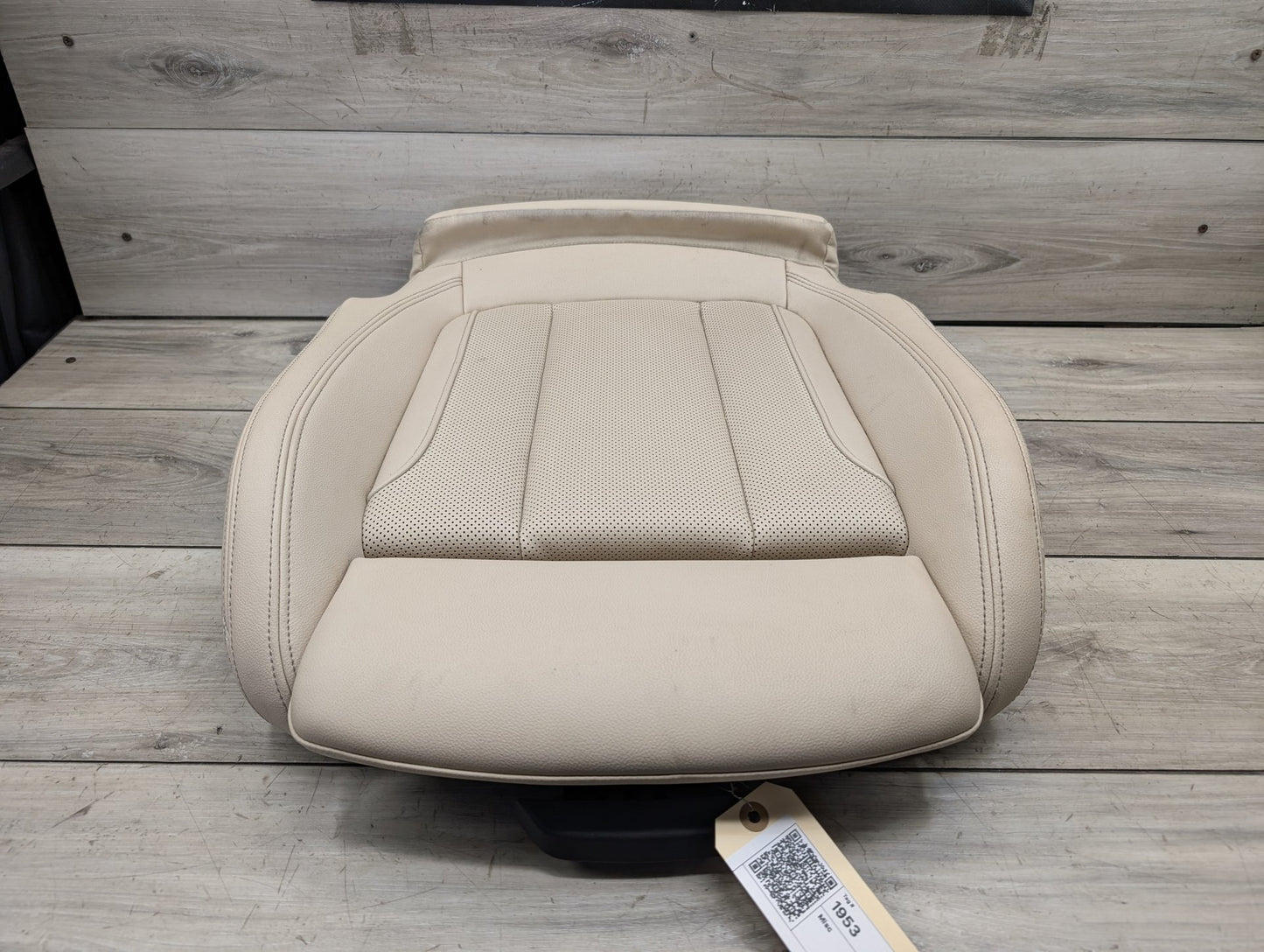 2021-2026 BMW 430i G22 Front Left Driver or Right Passenger Seat Lower Cushion 5A0DFC8