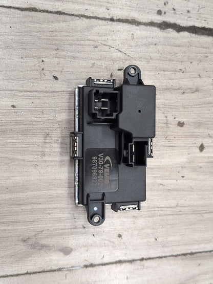 2012 Mercedes-Benz E550 W212 HVAC AC Blower Motor Resistor Fan A2128702110