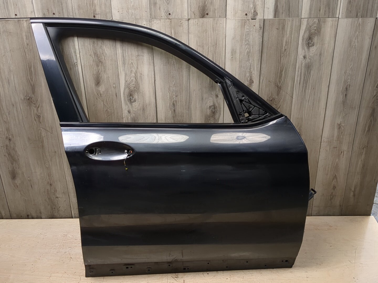 18-24 OEM BMW F97 G01 X3 X3M Front Right Passenger Door Shell Panel