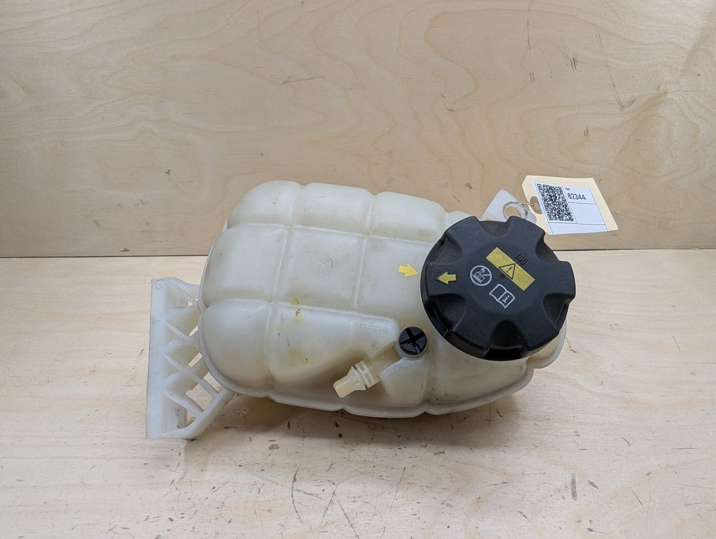 2012-2018 BMW 335i F30 Coolant Expansion Tank Reservoir 7642160