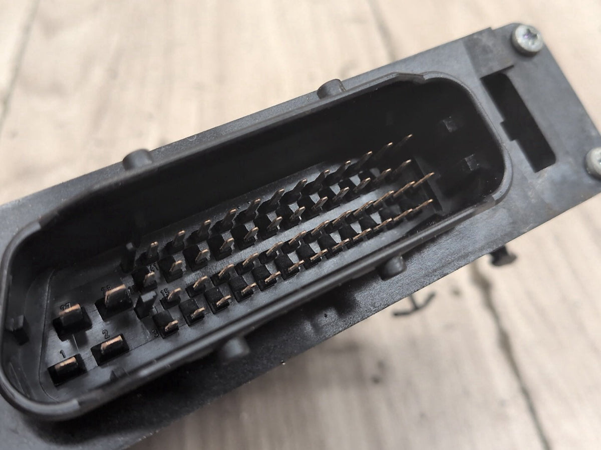 2015-2018 Audi Q3 8U TCM Transmission Control Module 09G927750NL OEM