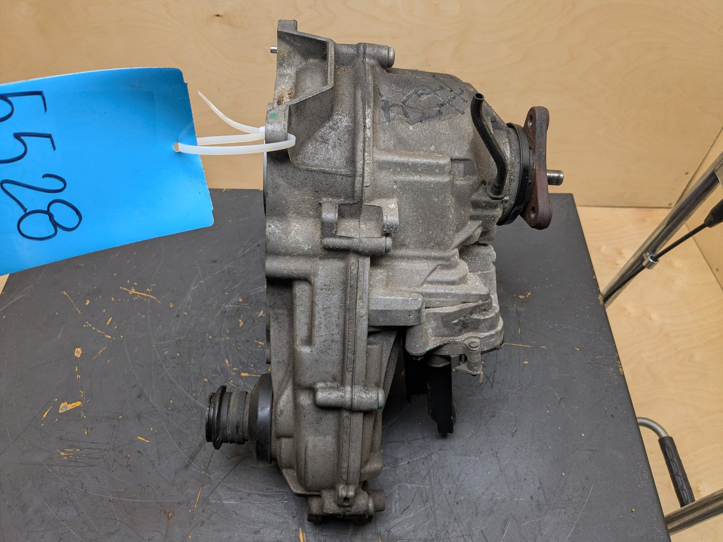2013 BMW X5 N55B30A Transmission Transfer Case 140622k 7643758