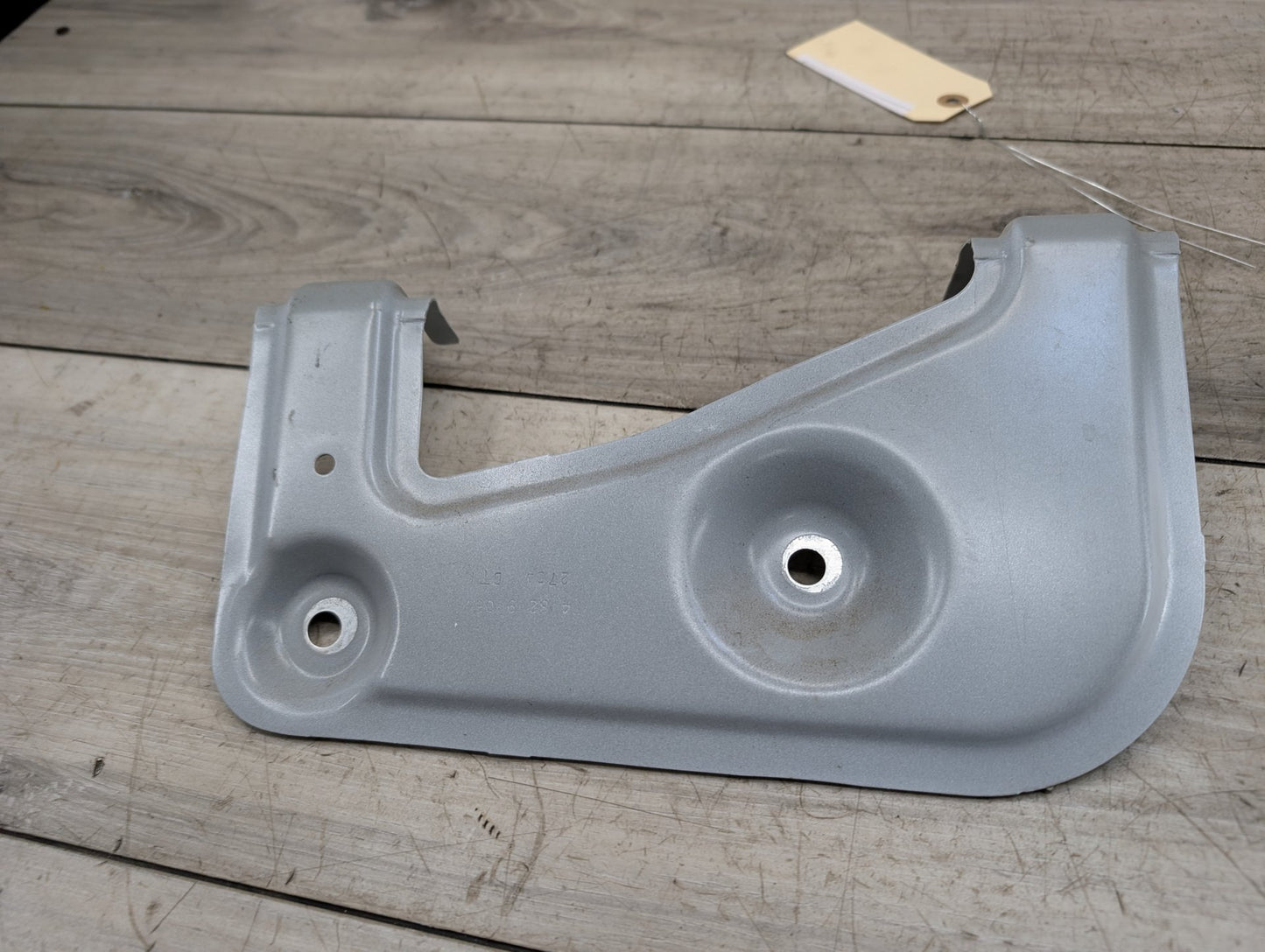2019 - 2026 BMW X5 G05 Front Left Driver Fender Brackets SET 7418217 B58B30M1