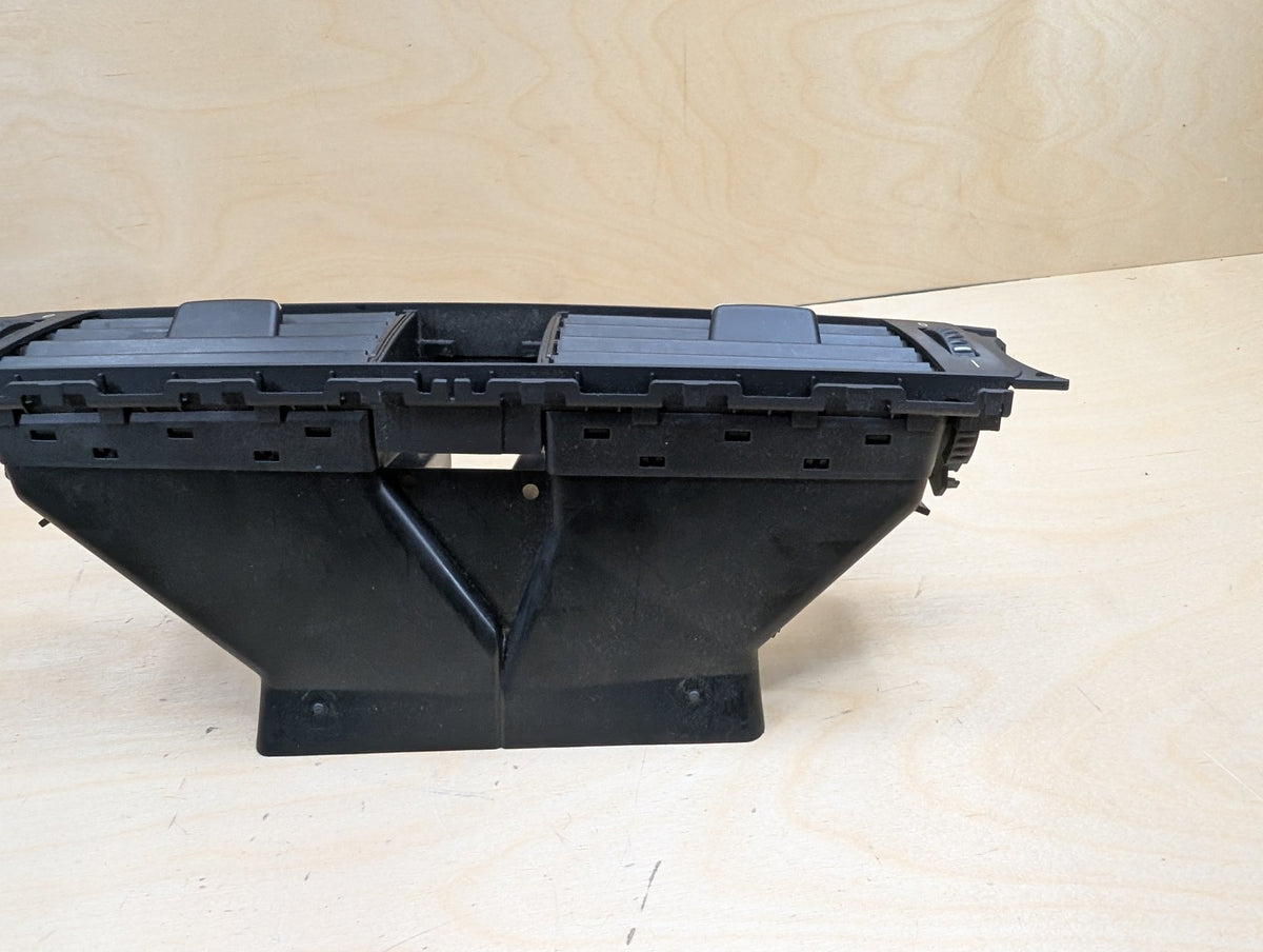 2007-2013 BMW 335i E93 Dashboard Dash Board Middle Center Air Vent 9151175 OEM