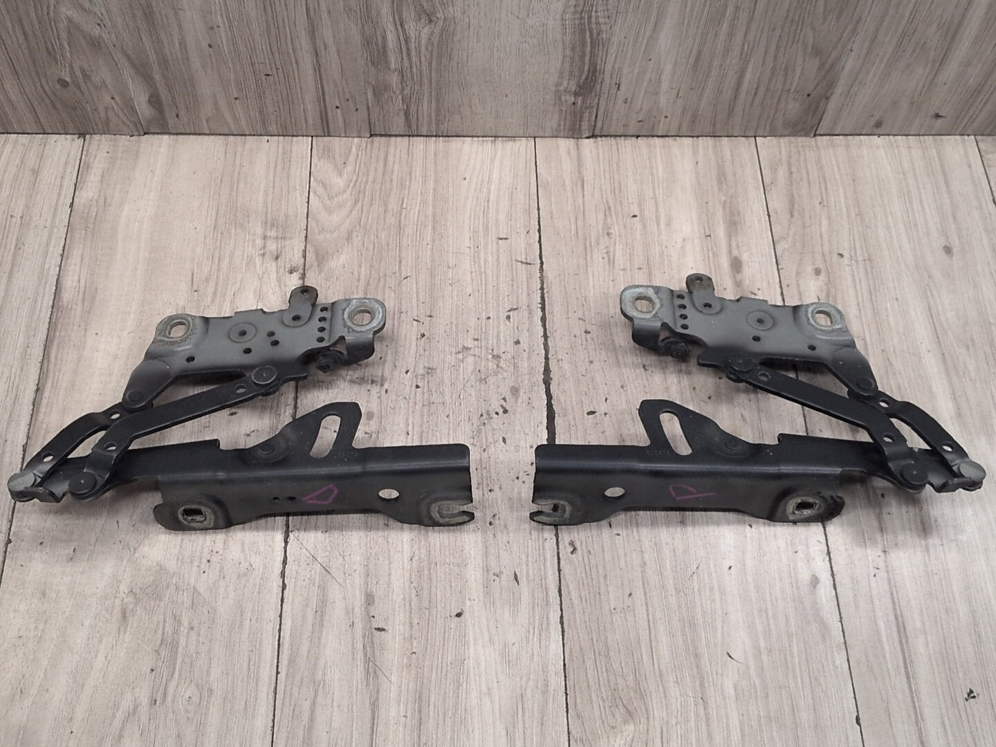 OEM BMW F22 F23 F30 F32 F33 F36 F80 F82 F83 F87 Left Right Side Hood Hinges PAIR