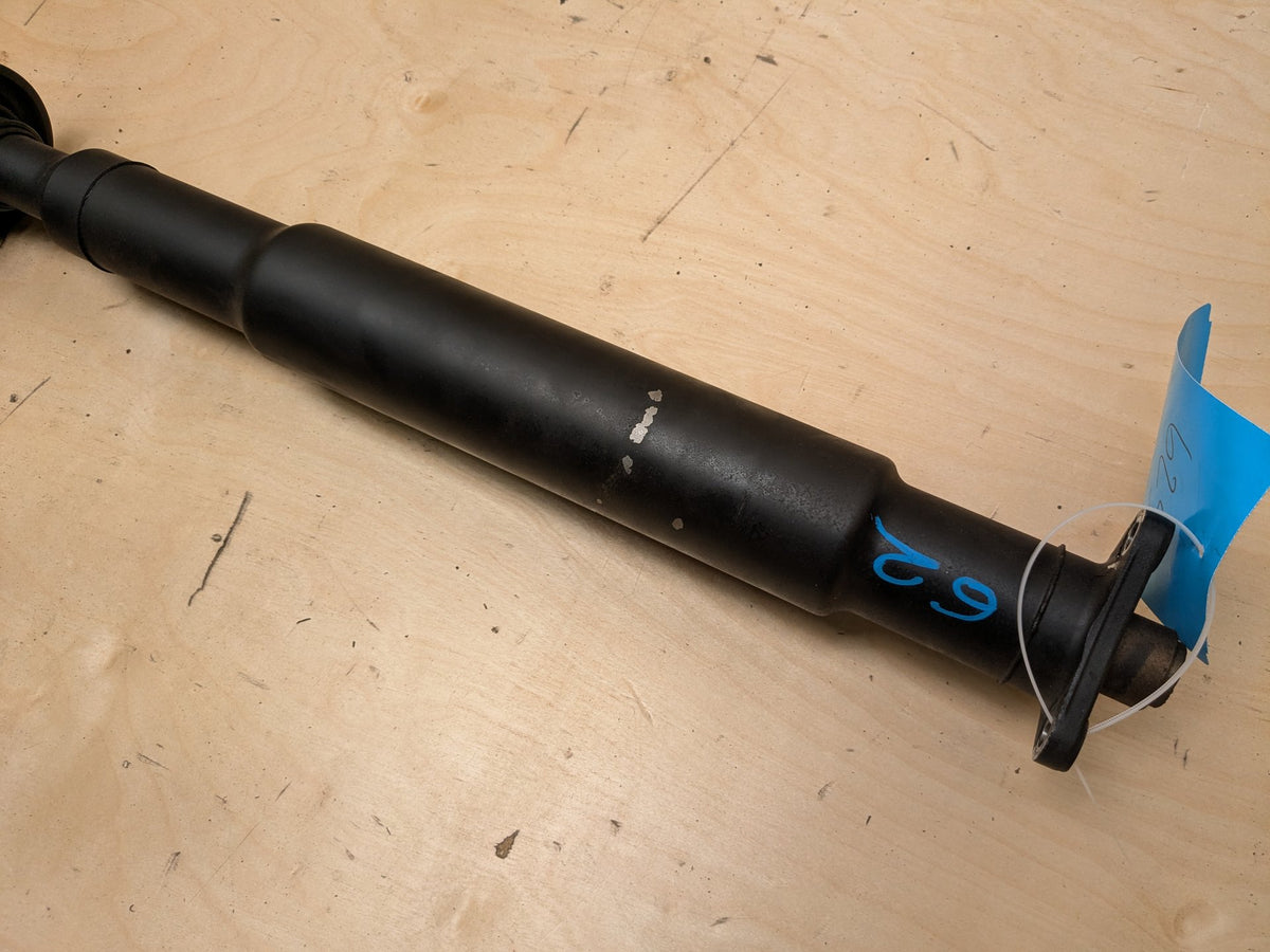 2012-2018 BMW 328i F30 DIESEL Rear Propeller Driveshaft Drive Shaft 7600042 OEM