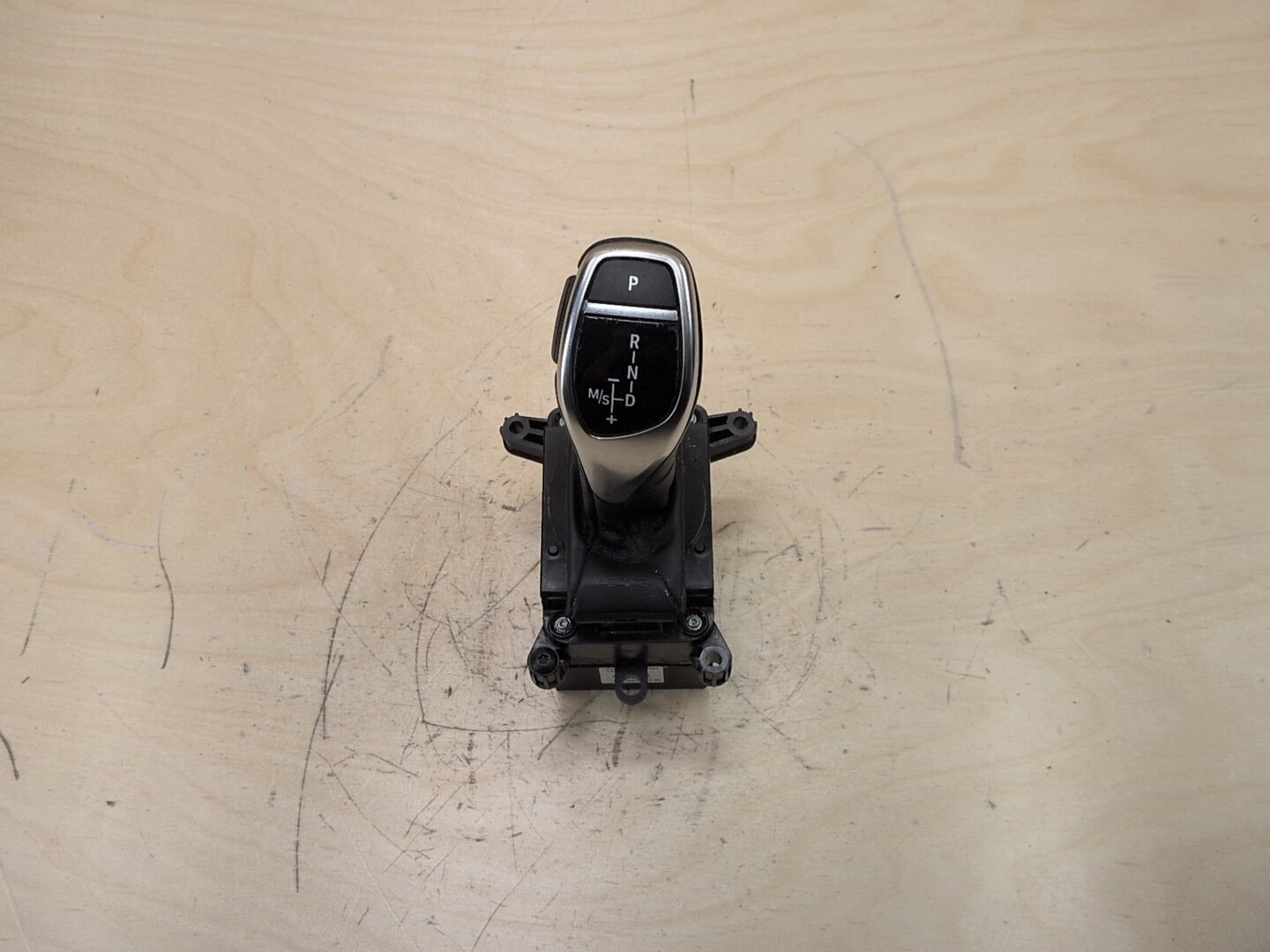2015-2019 BMW X6 F16 Transmission Switch Shifter Assembly 9384929