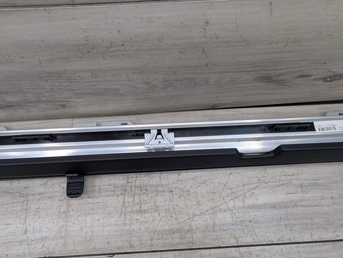 2014-2018 BMW X5 F15 Rear Right Passenger Door Window Glass Roller Sunshade Blind 7373634 OEM