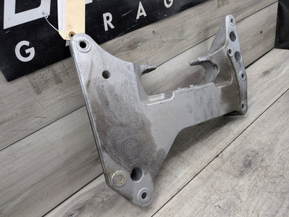 2019-2026 BMW X5 G05 Transmission Mount Bracket 9485331